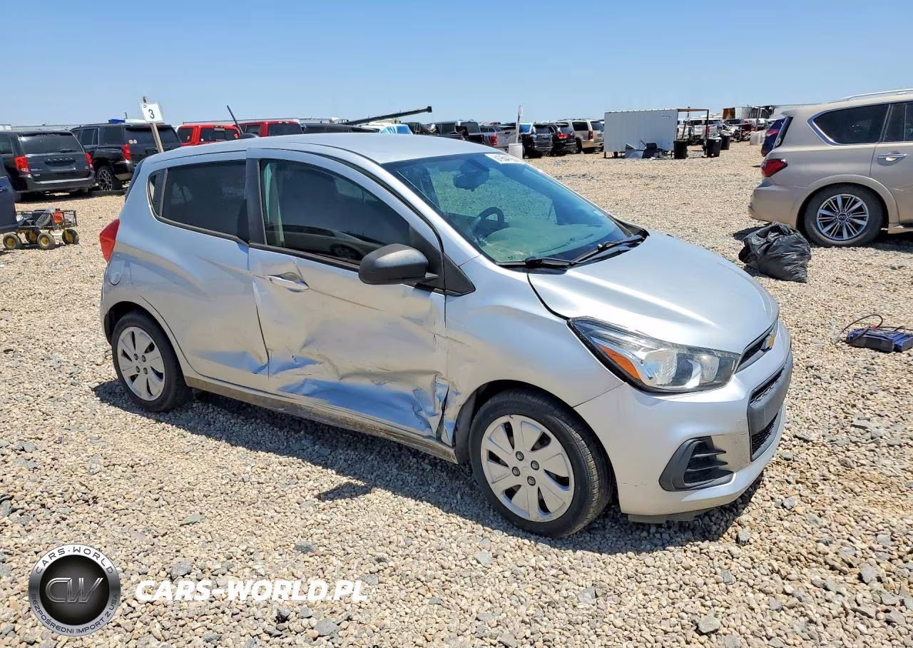 2018 Chevrolet Spark Ls VIN:KL8CB6SA9JC481102 - 4