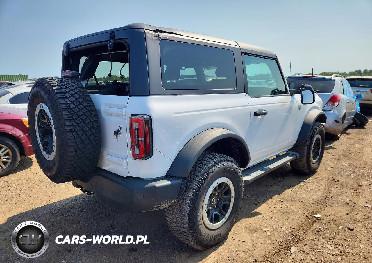2023 Ford Bronco Base VIN:1FMDE5CP7PLB43878 - 3