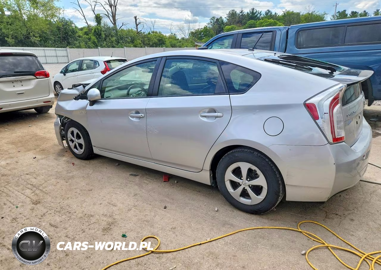2013 Toyota Prius Two VIN:JTDKN3DU1D5640154 - 2