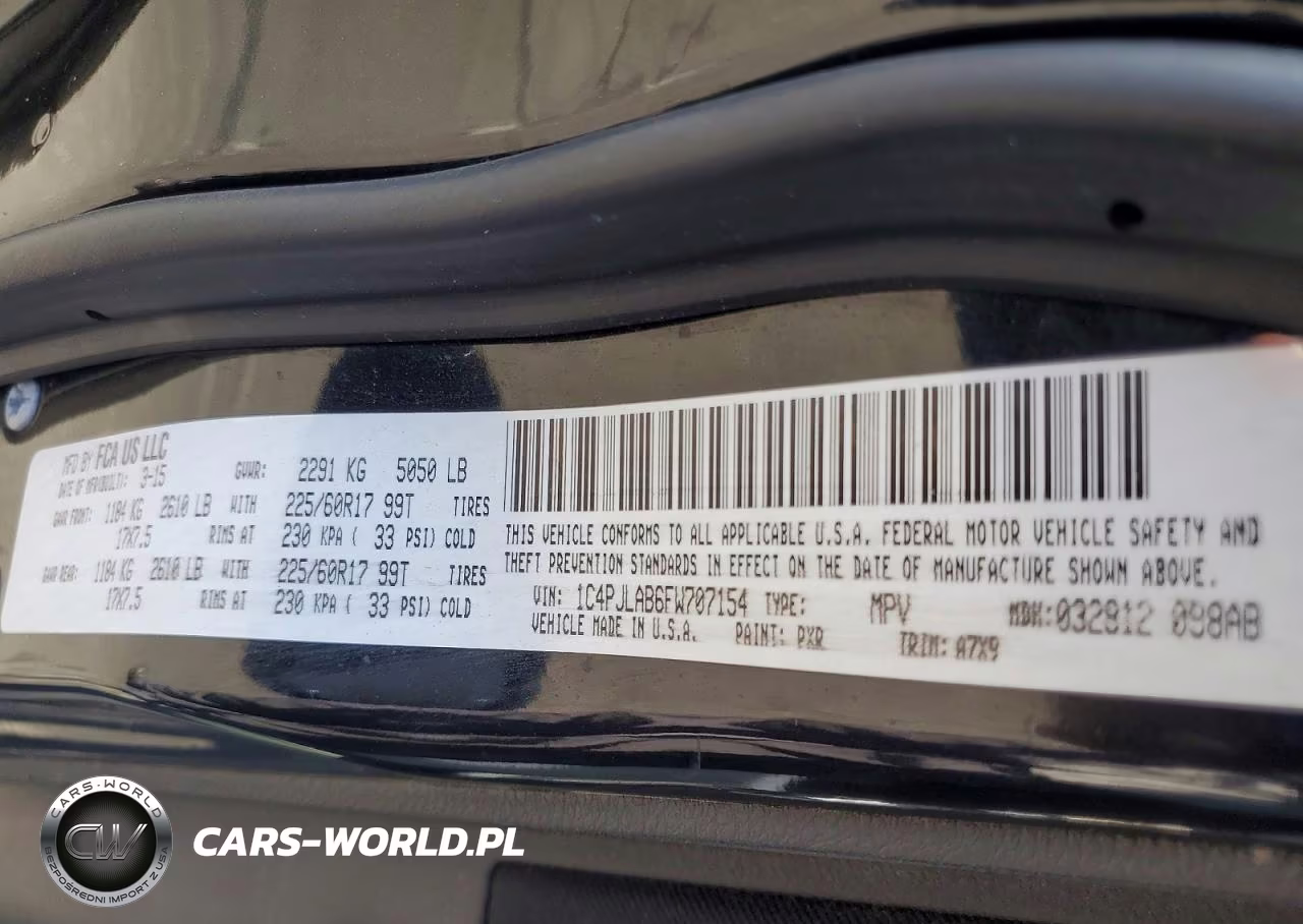 2015 Jeep Cherokee Sport VIN:1C4PJLAB6FW707154 - 13