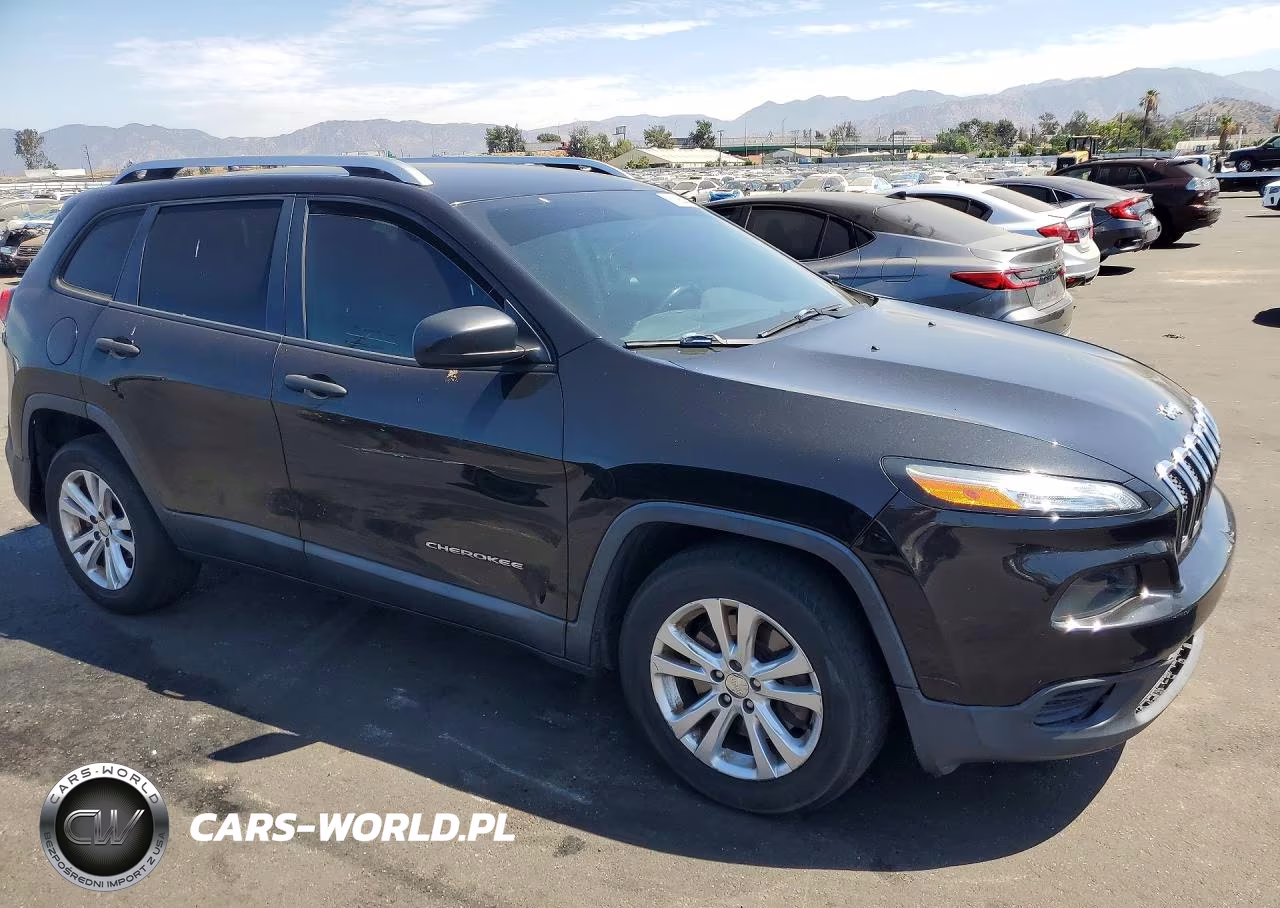 2015 Jeep Cherokee Sport VIN:1C4PJLAB6FW707154 - 4
