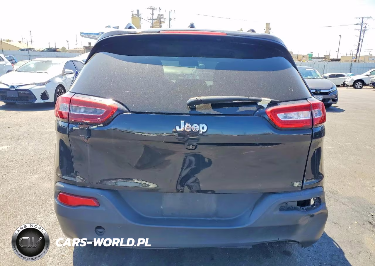 2015 Jeep Cherokee Sport VIN:1C4PJLAB6FW707154 - 6