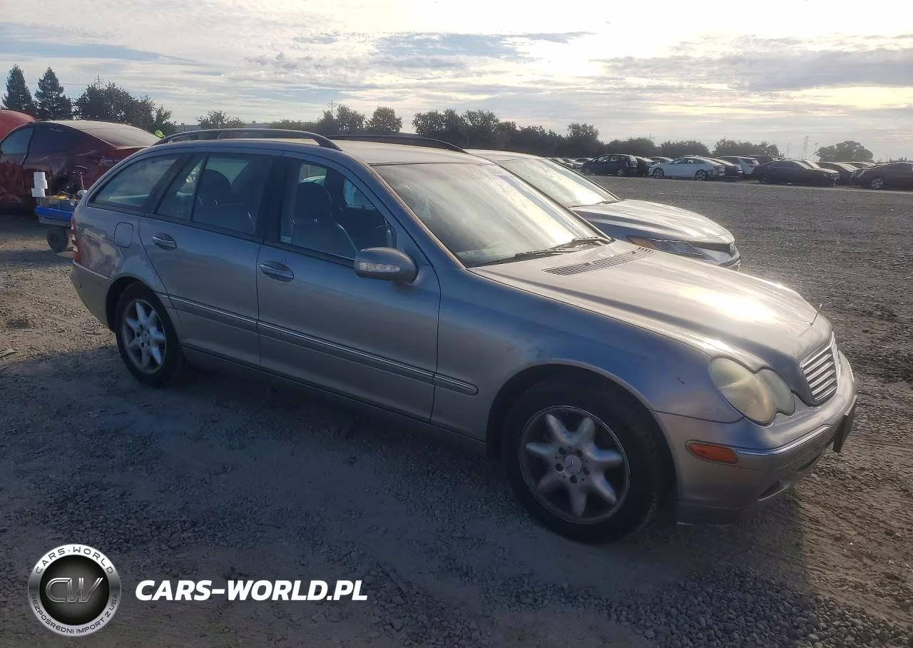 2004 Mercedes-Benz C 240 Sportwagon VIN:WDBRH61J74F453835 - 4