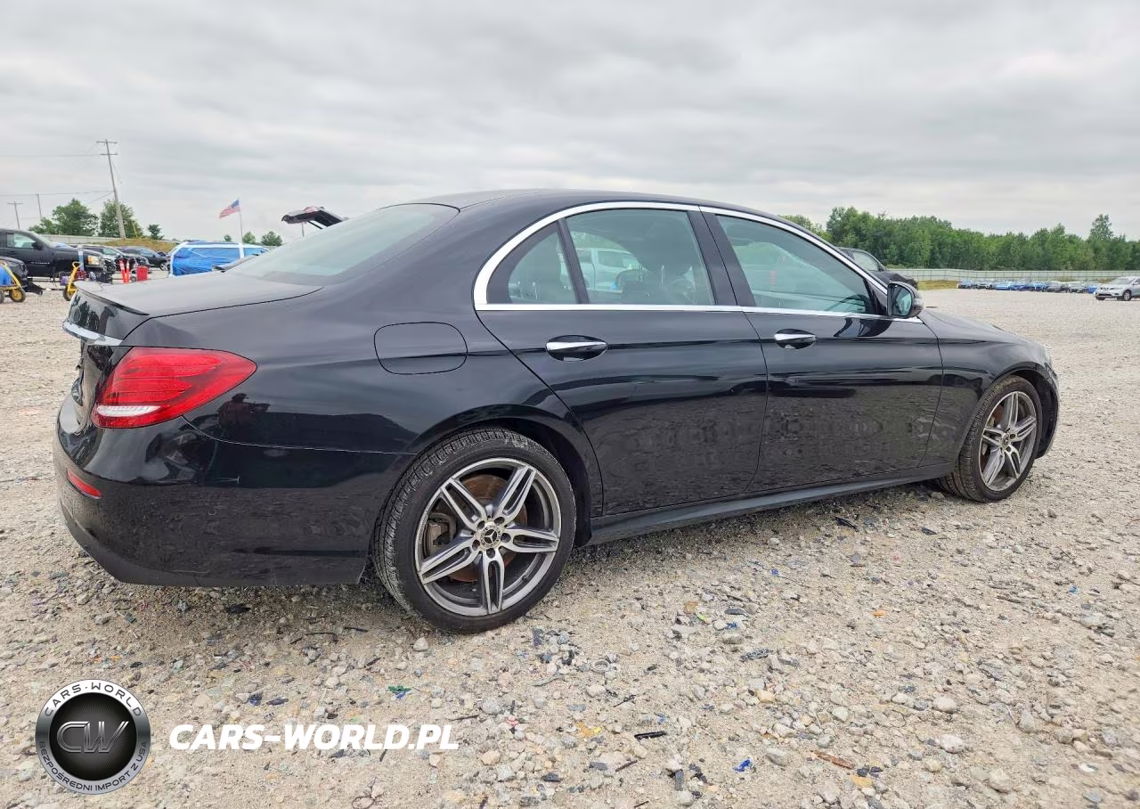 2018 Mercedes-Benz E 400 4Matic VIN:WDDZF6GB4JA365802 - 3