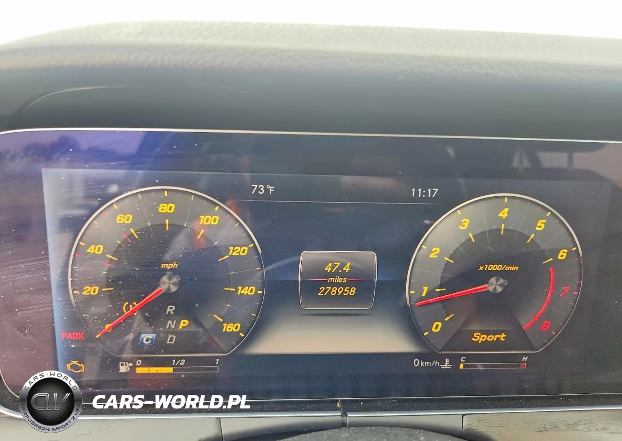 2018 Mercedes-Benz E 400 4Matic VIN:WDDZF6GB4JA365802 - 9