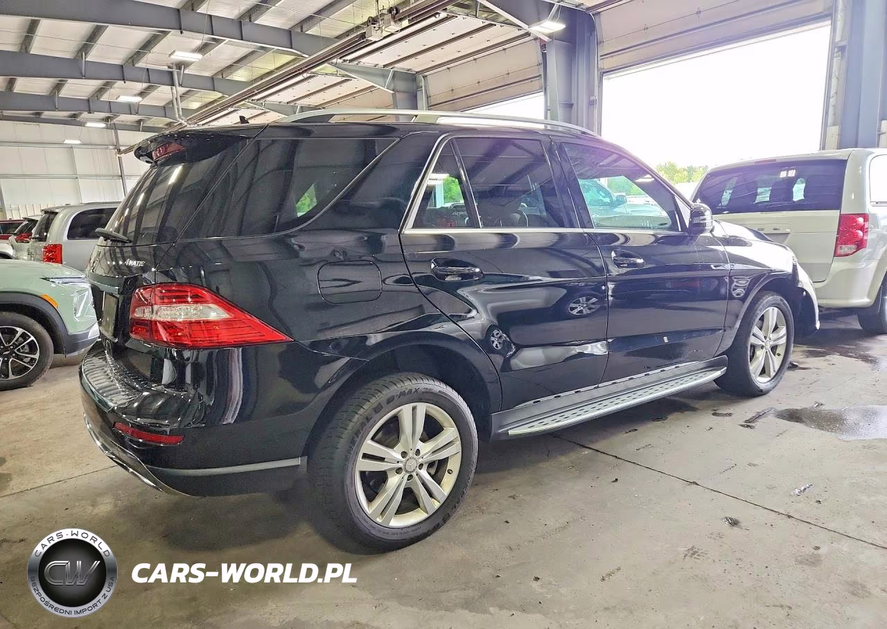 2015 Mercedes-Benz Ml 350 4Matic VIN:4JGDA5HB6FA573999 - 3