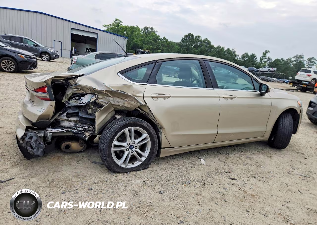2018 Ford Fusion Se VIN:3FA6P0HD6JR179438 - 3