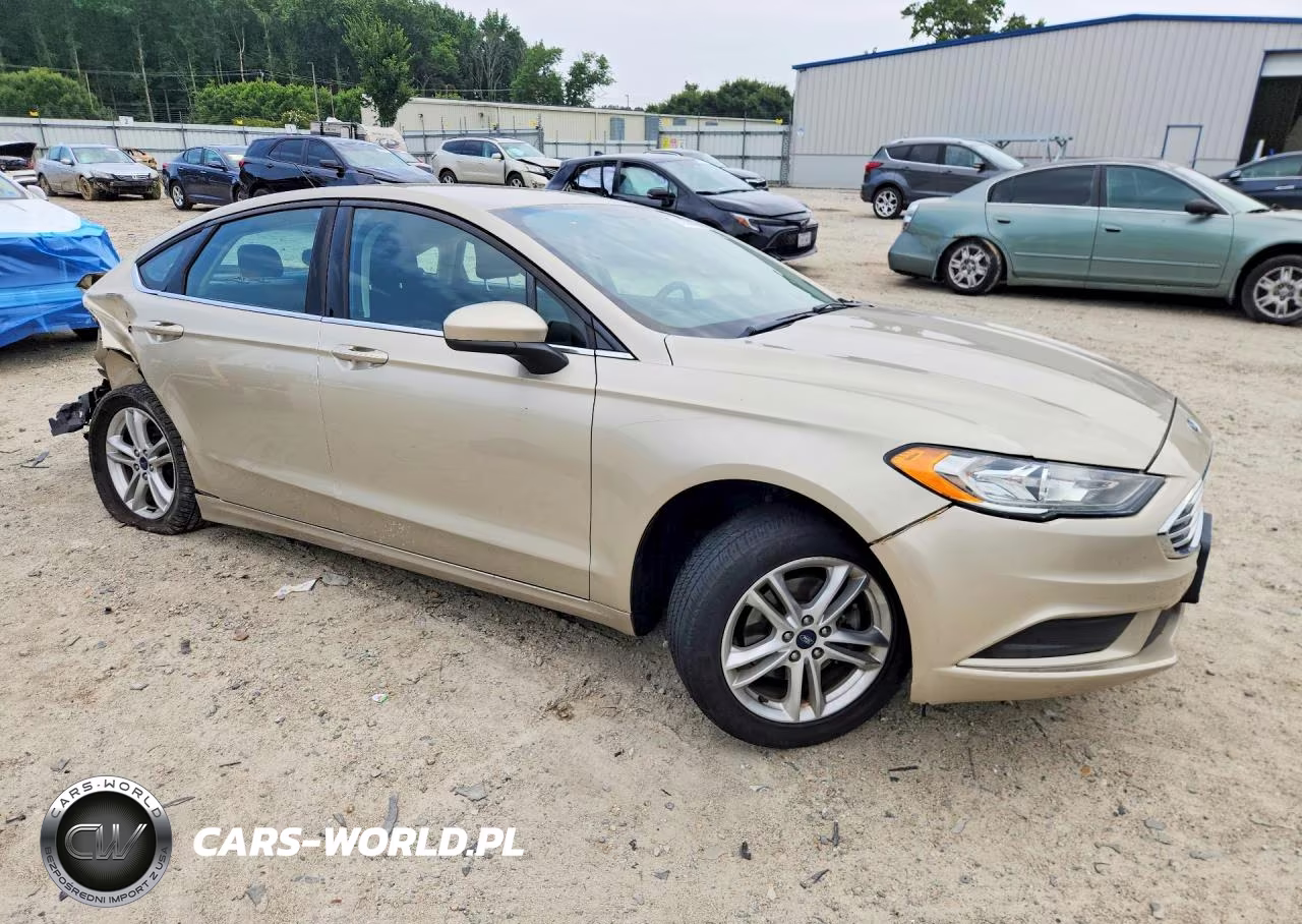 2018 Ford Fusion Se VIN:3FA6P0HD6JR179438 - 4