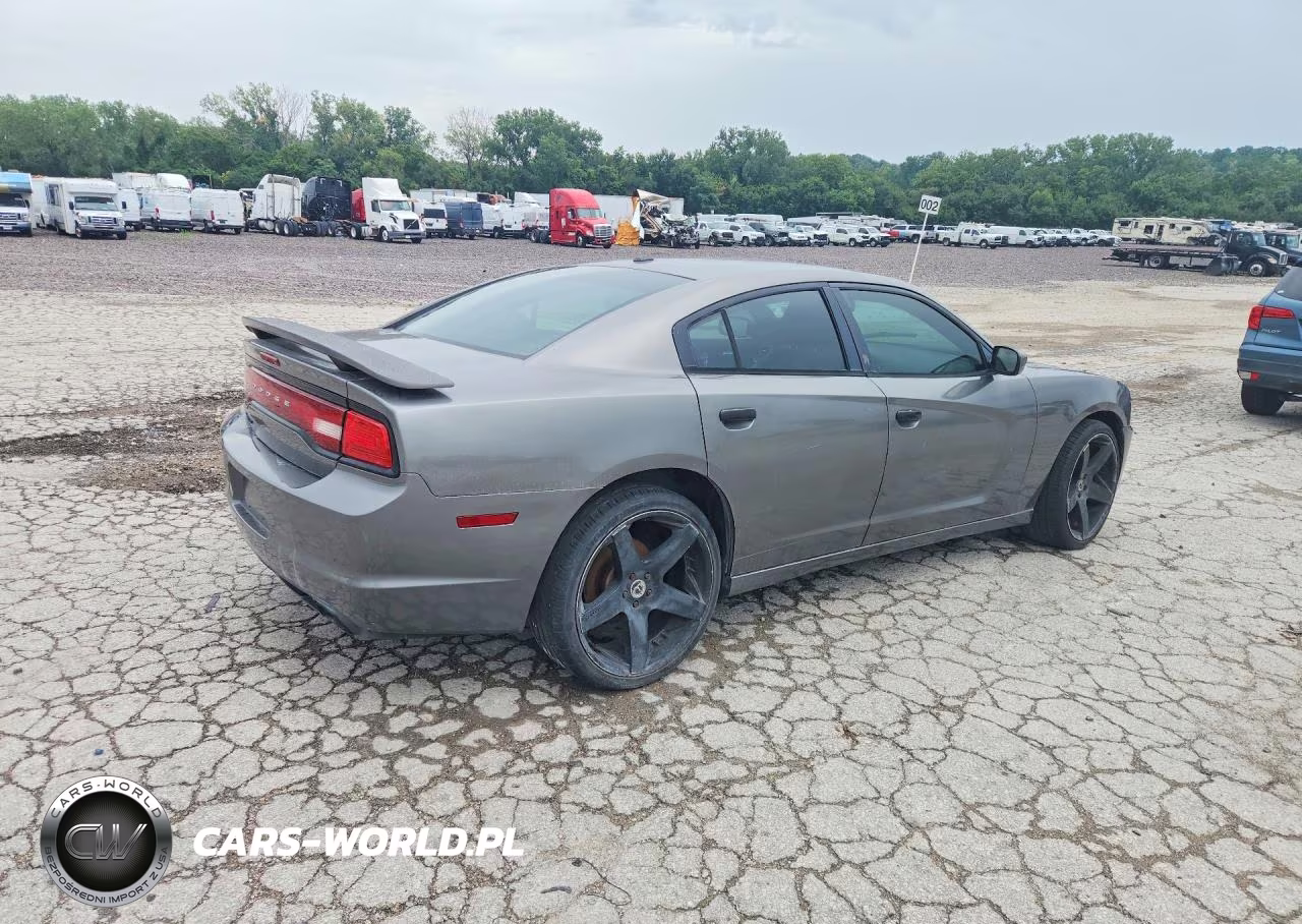 2011 Dodge Charger VIN:2B3CL3CG4BH584126 - 3