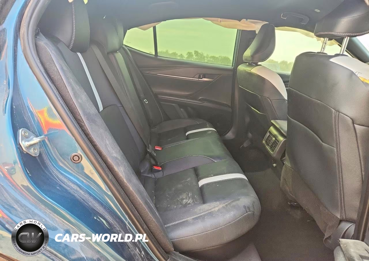 2026 Toyota Camry Se VIN:4T1DAACK1TU214263 - 10