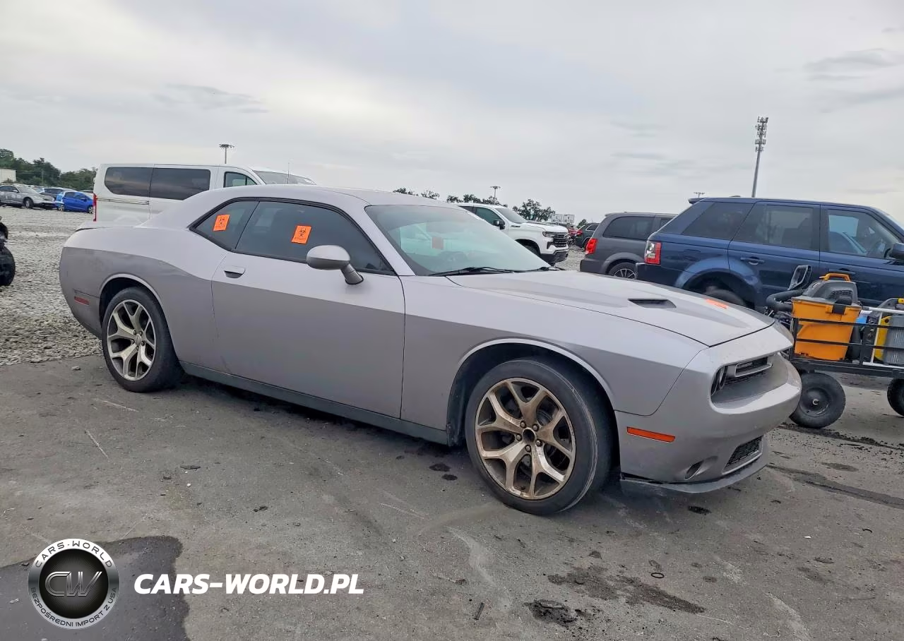 2016 Dodge Challenger Sxt VIN:2C3CDZAG1GH108204 - 4