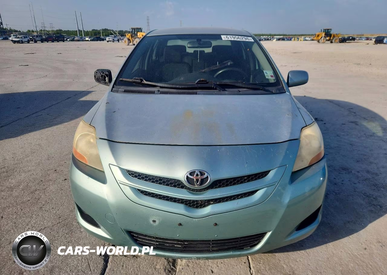 2007 Toyota Yaris Base VIN:JTDBT923571175747 - 5