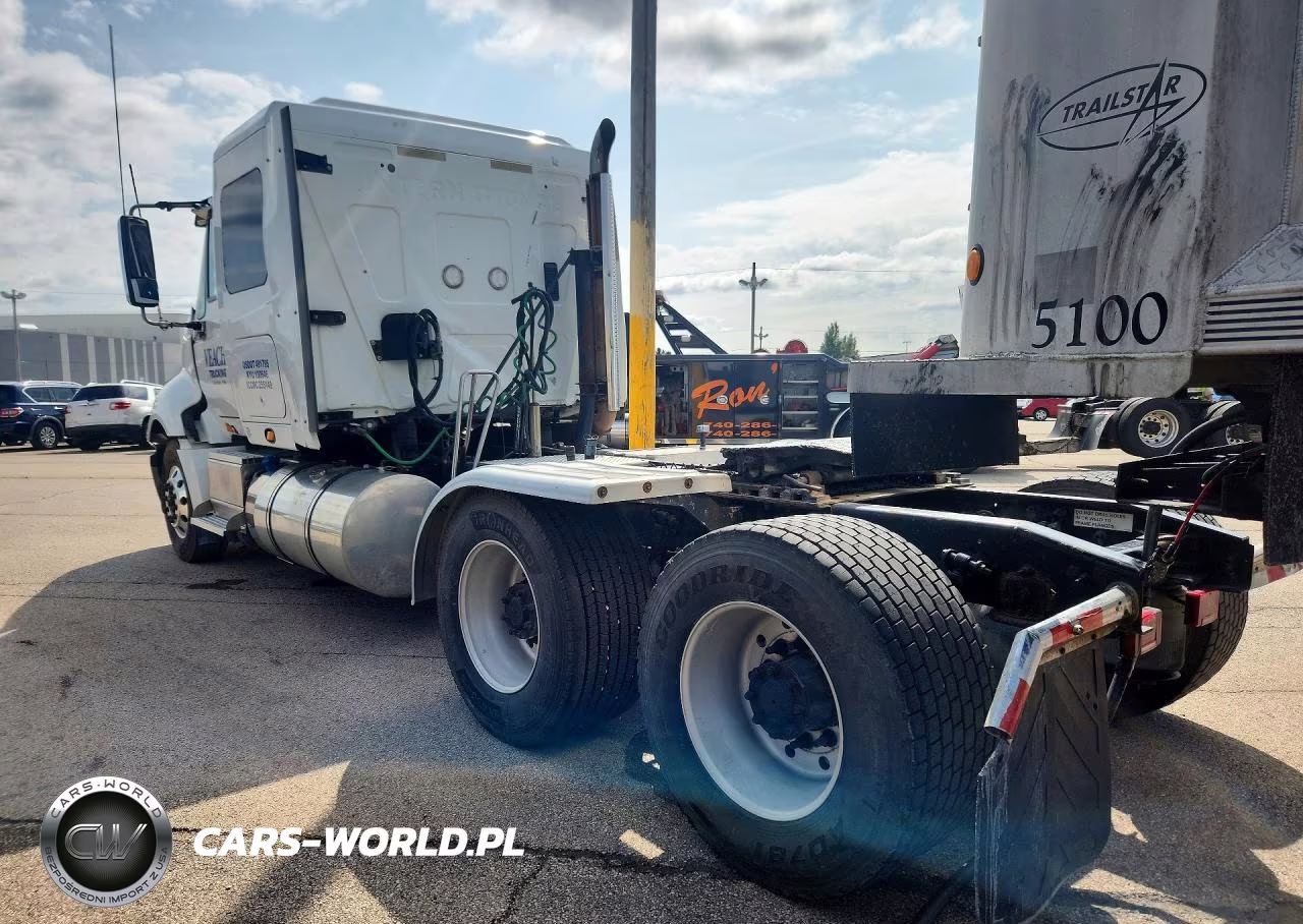 2015 International Prostar Semi Truck VIN:3HSDJAPR6FN574893 - 2