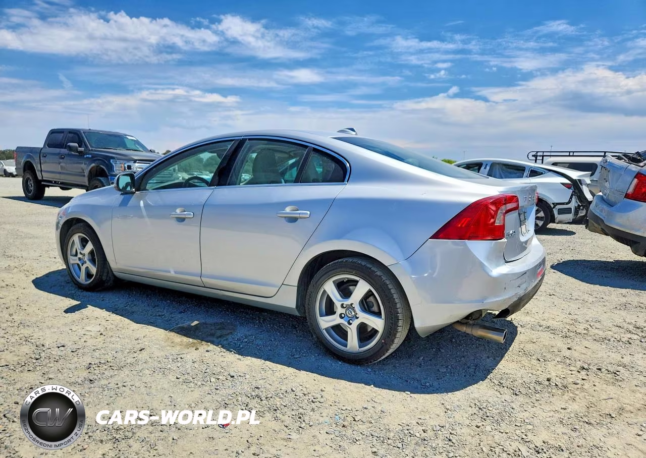 2012 Volvo S60 T5 VIN:YV1622FS0C2120747 - 2
