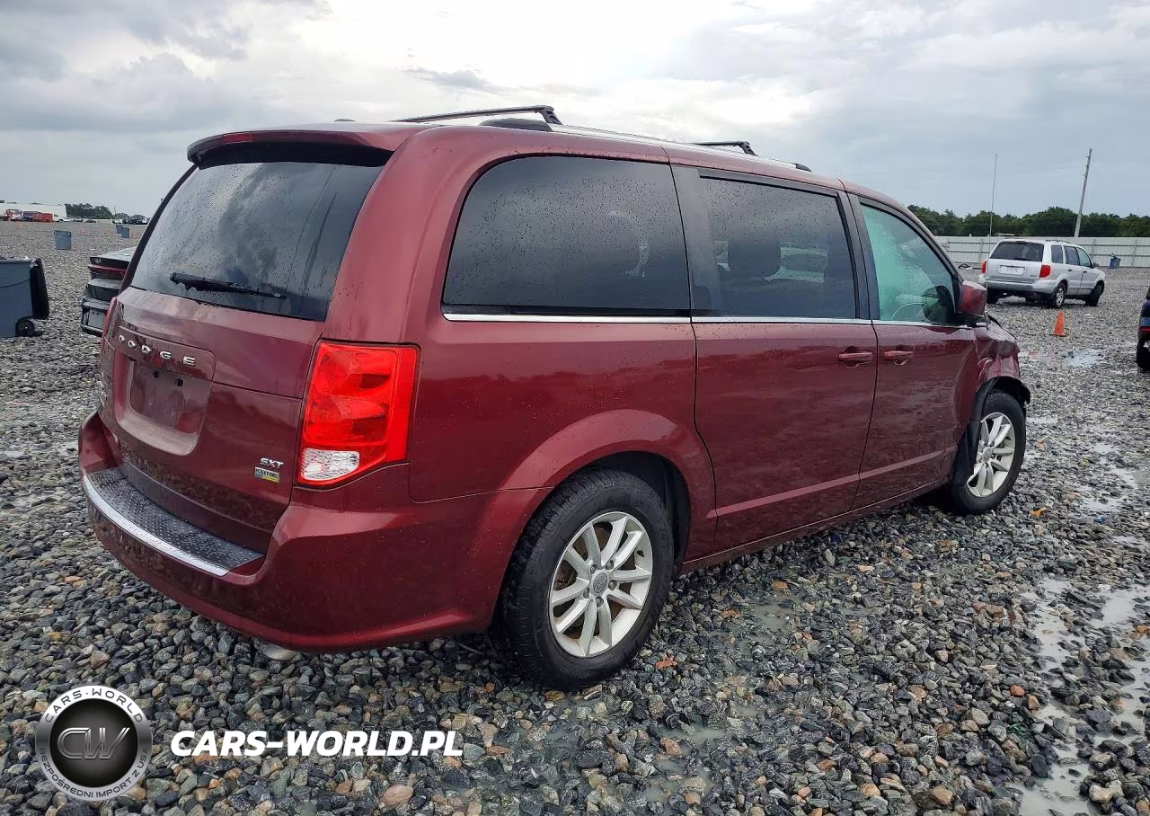 2019 Dodge Grand Caravan Sxt VIN:2C4RDGCG9KR692345 - 3
