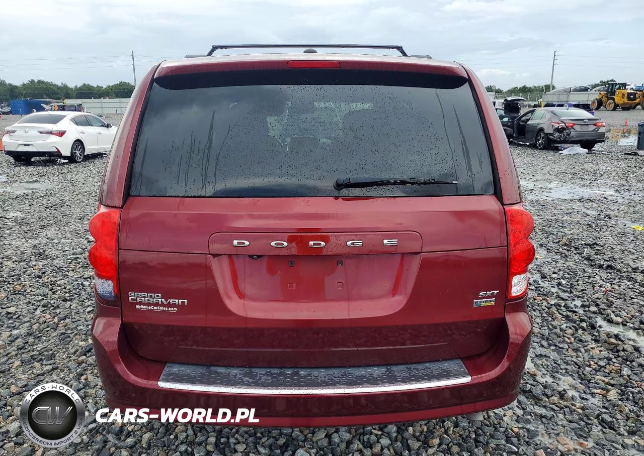2019 Dodge Grand Caravan Sxt VIN:2C4RDGCG9KR692345 - 6