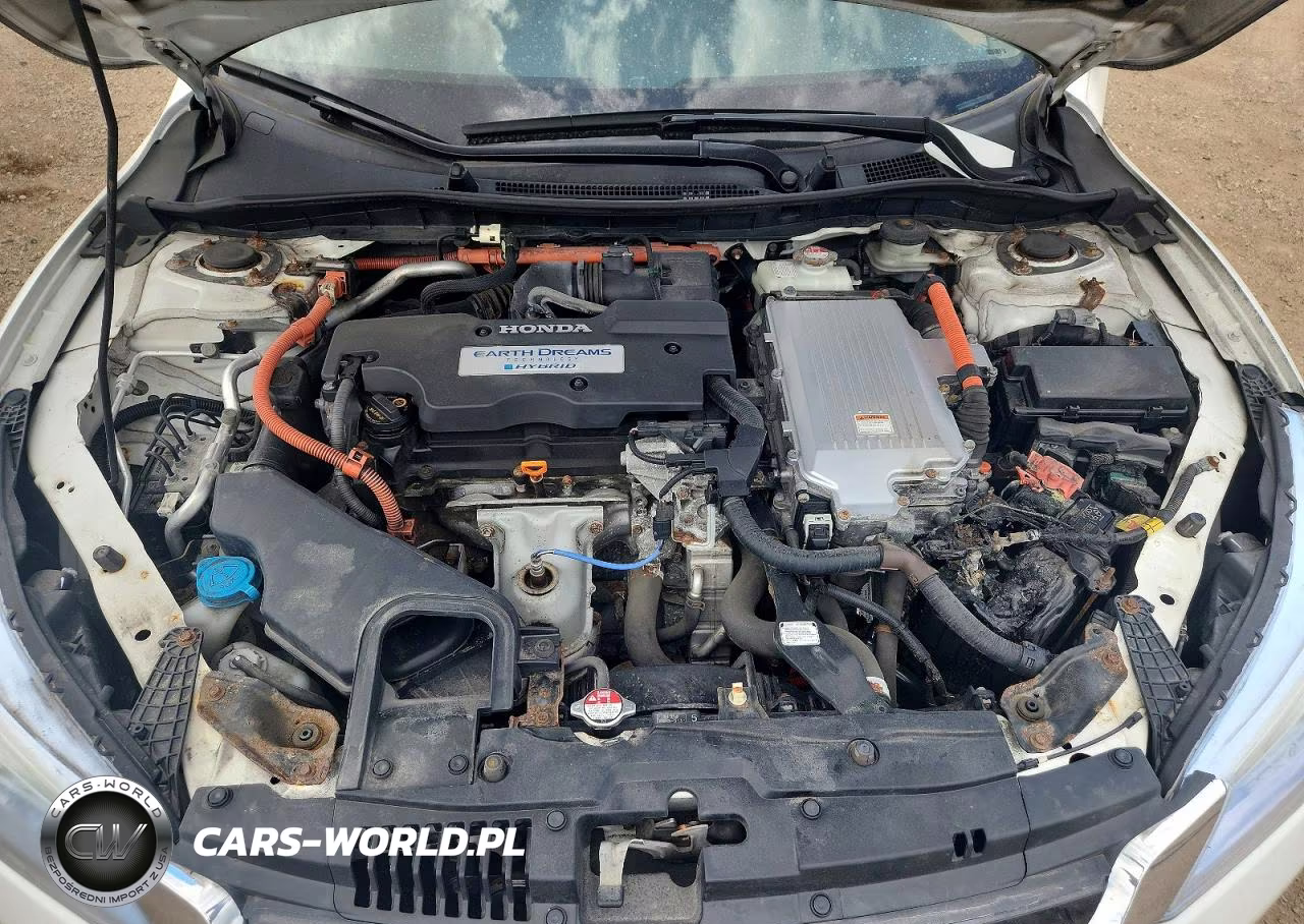 2015 Honda Accord Touring Hybrid VIN:1HGCR6F70FA009120 - 11