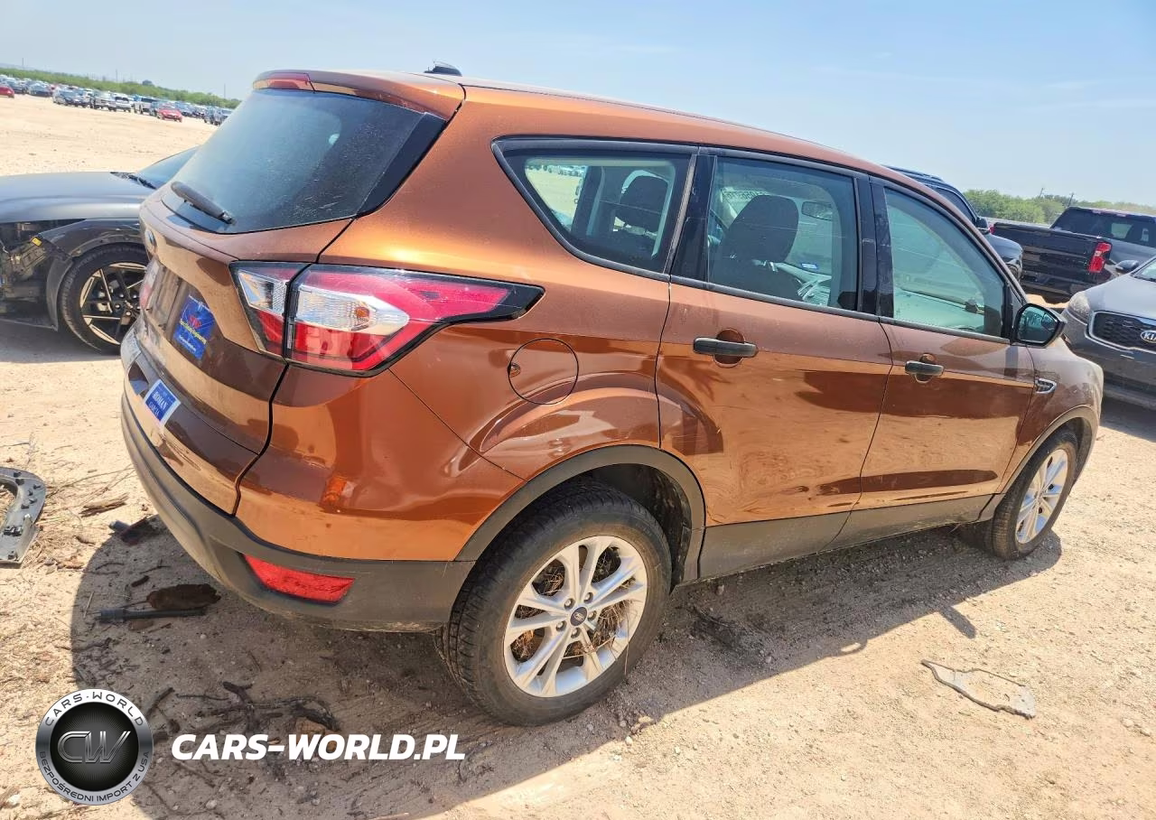 2017 Ford Escape S VIN:1FMCU0F71HUC49008 - 3