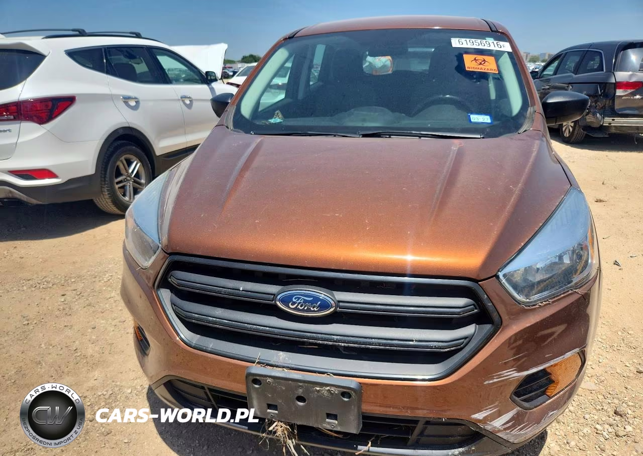 2017 Ford Escape S VIN:1FMCU0F71HUC49008 - 5