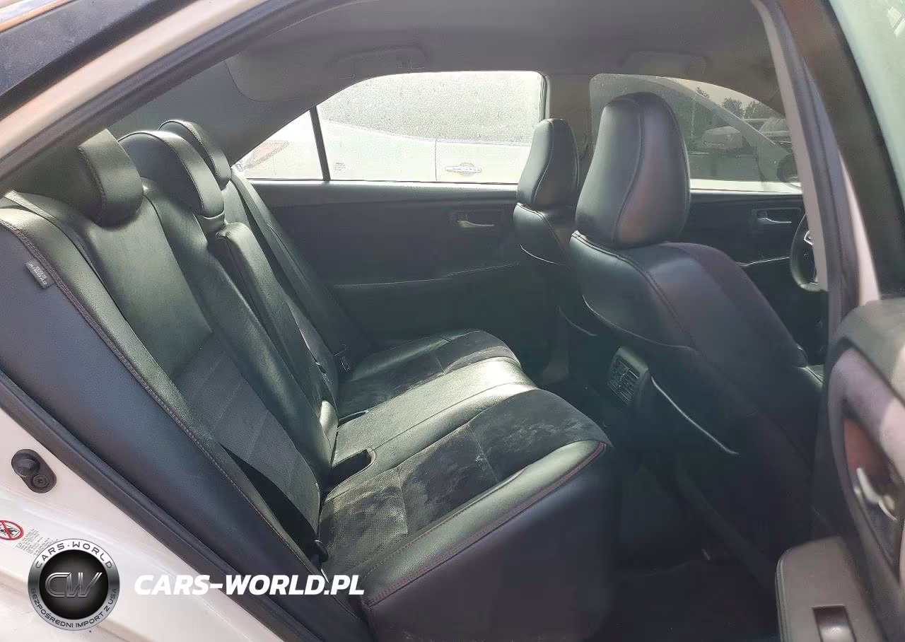 2015 Toyota Camry Xse VIN:4T1BF1FK6FU075725 - 10