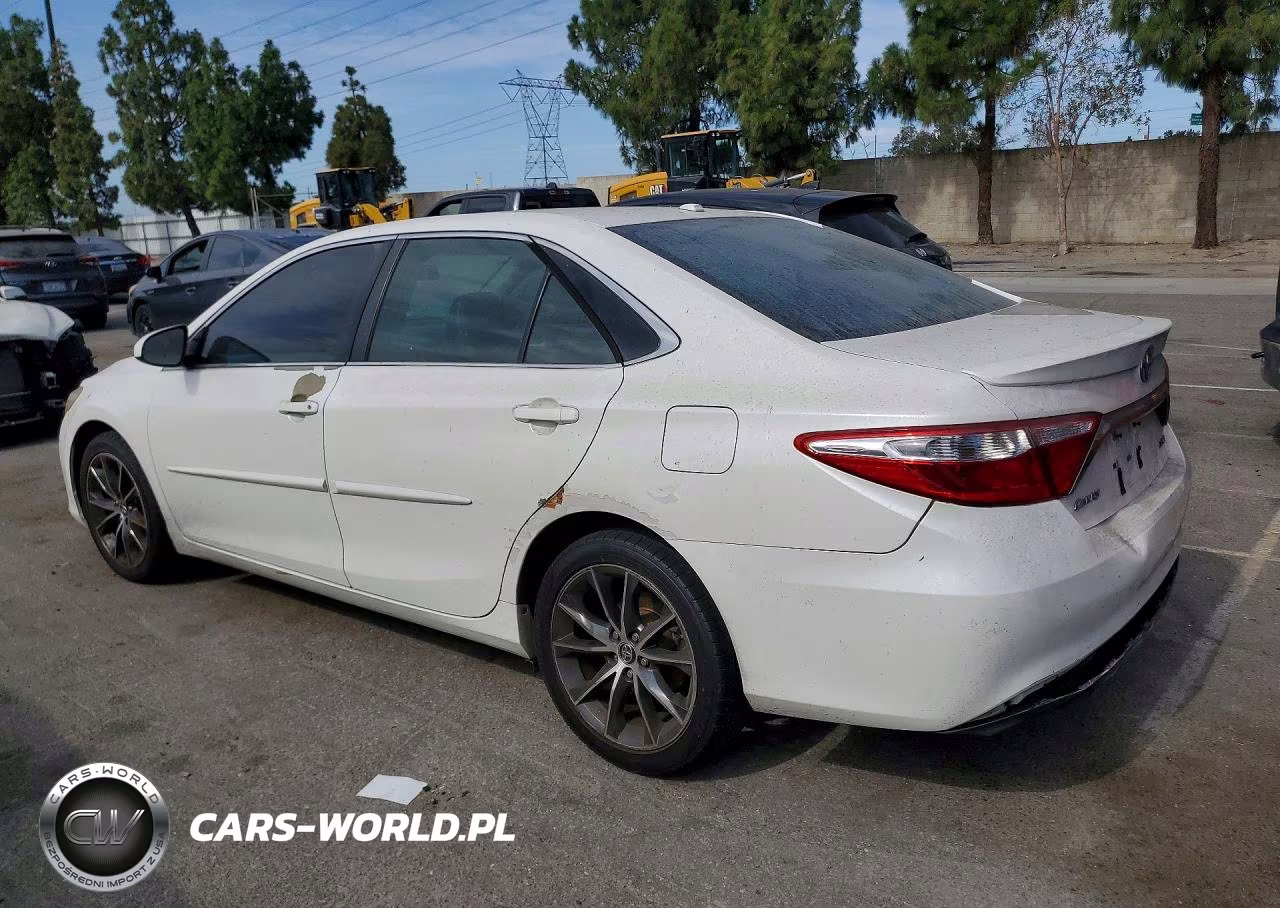 2015 Toyota Camry Xse VIN:4T1BF1FK6FU075725 - 2