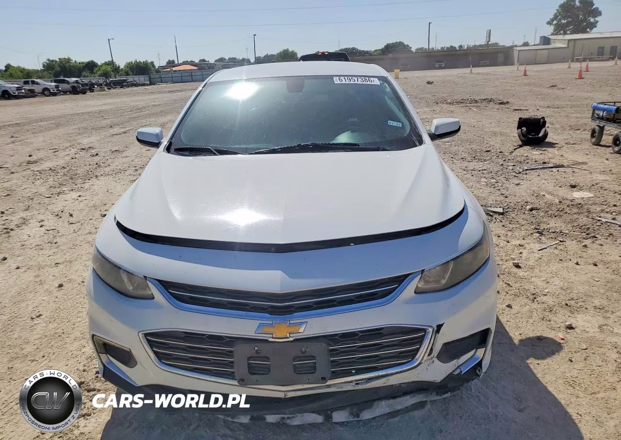 2018 Chevrolet Malibu Lt VIN:1G1ZD5ST0JF276380 - 5
