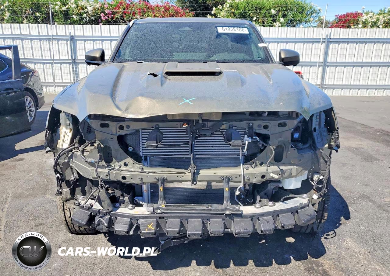 2025 Toyota Tacoma Trd Sport VIN:3TMLB5JN8SM127223 - 5