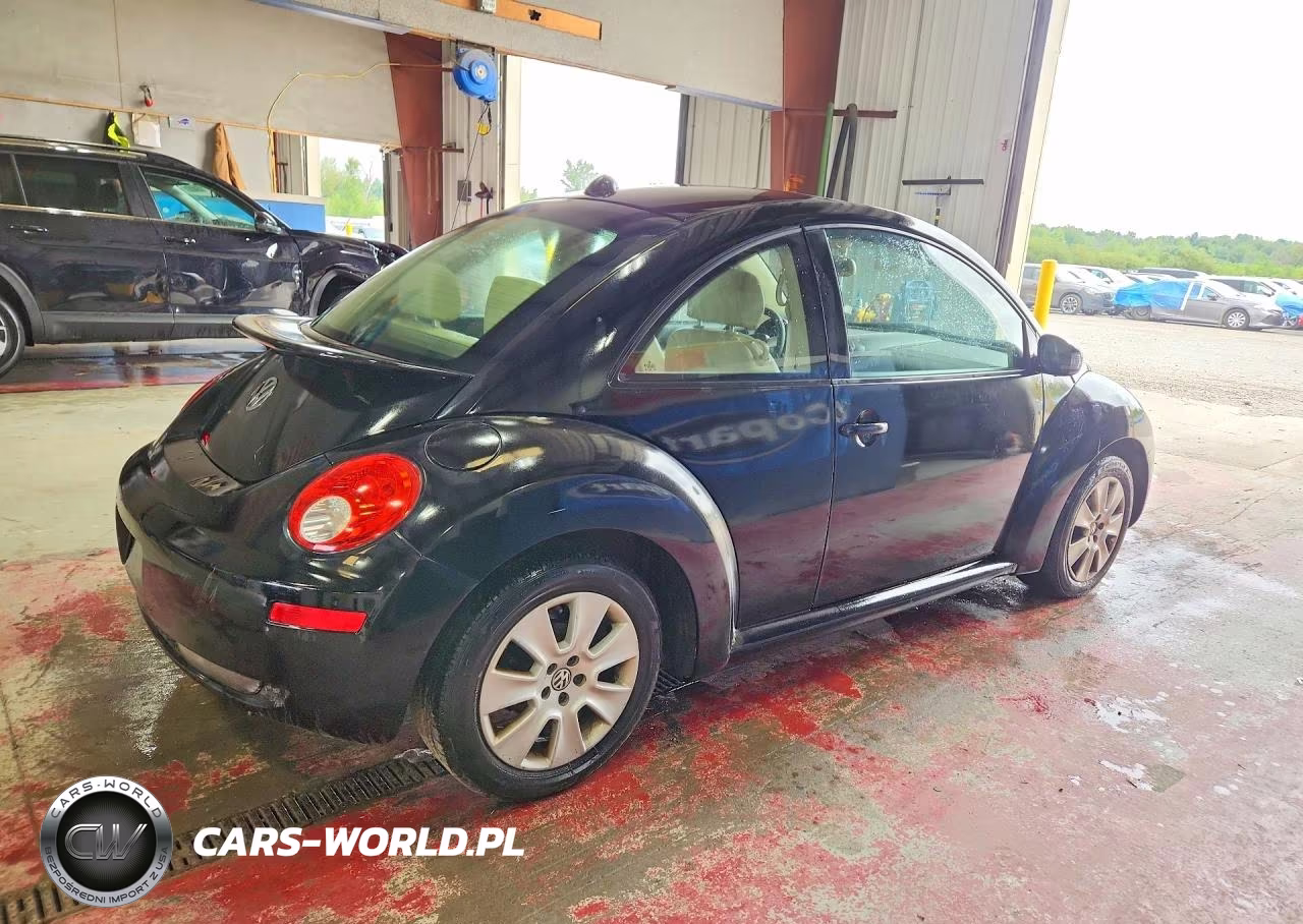 2008 Volkswagen New Beetle S VIN:3VWRG31C78M524278 - 3