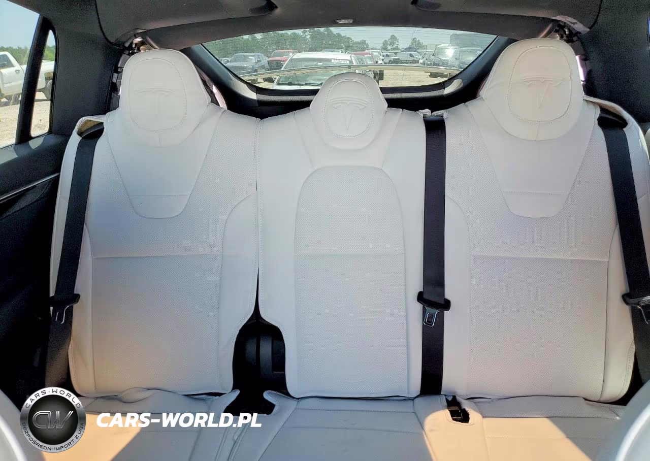 2018 Tesla Model X VIN:5YJXCDE21JF092083 - 10