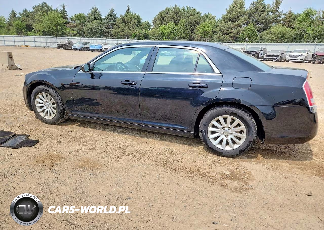 2013 Chrysler 300 VIN:2C3CCAAG0DH528892 - 2