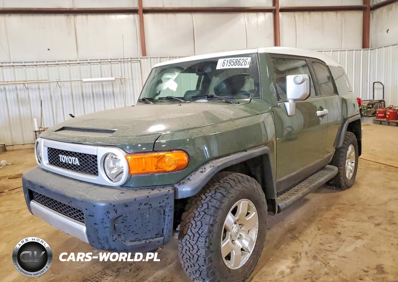 2010 Toyota Fj Cruiser Base – zdjęcie 1 z 12