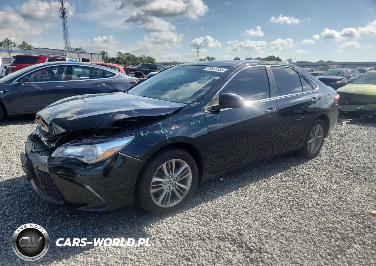 2015 Toyota Camry Se – zdjęcie 1 z 12