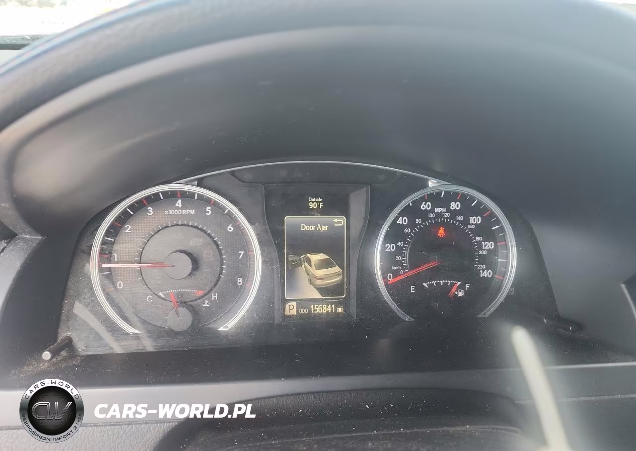 2015 Toyota Camry Se VIN:4T1BF1FK3FU956169 - 9