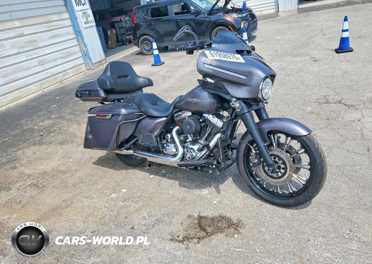 2015 Harley-Davidson Flhx Street Glide – zdjęcie 1 z 8