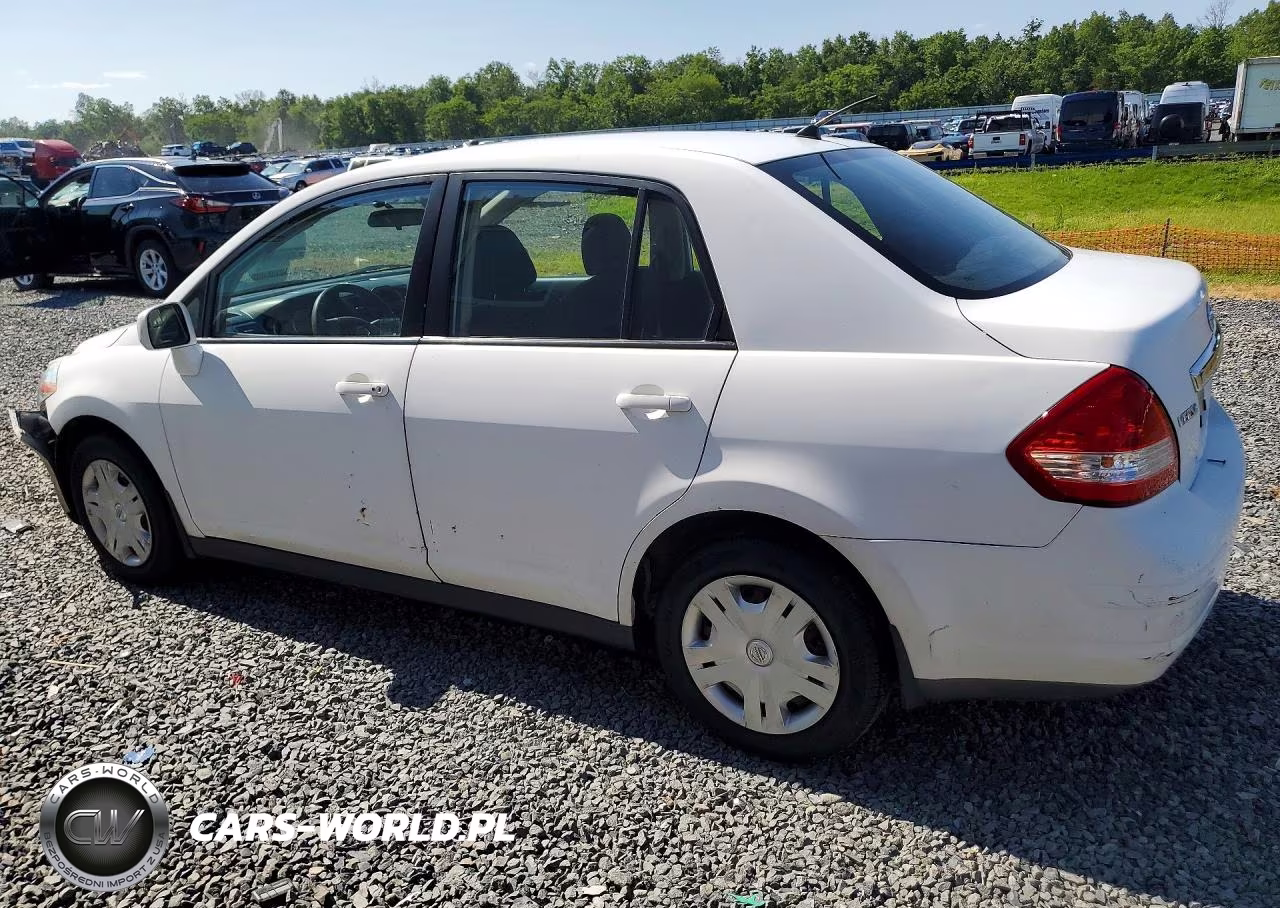2010 Nissan Versa 1.8 S VIN:3N1BC1AP7AL412246 - 2
