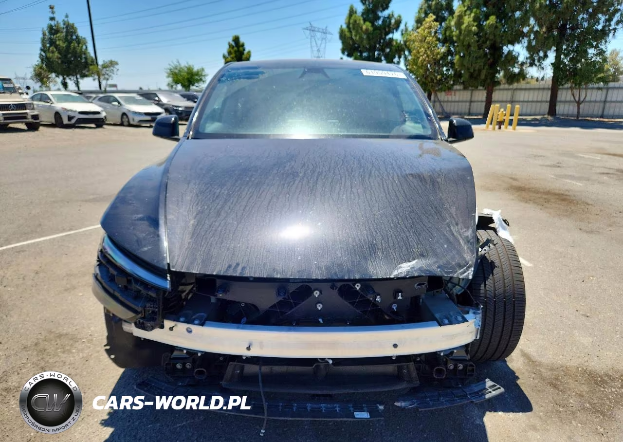 2026 Tesla Model Y VIN:7SAYGDED0TA425404 - 5