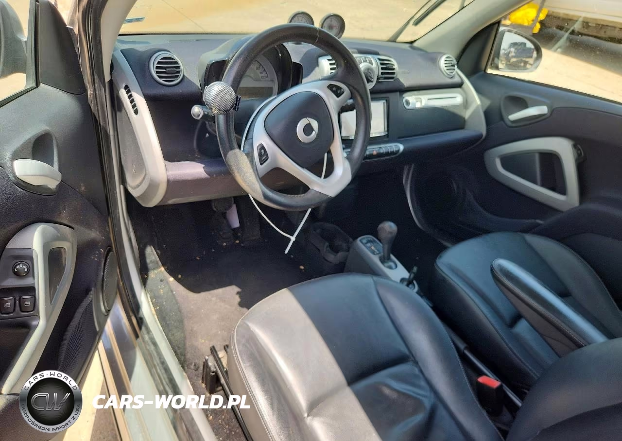 2011 Smart Fortwo VIN:WMEEK3BA7BK510927 - 8