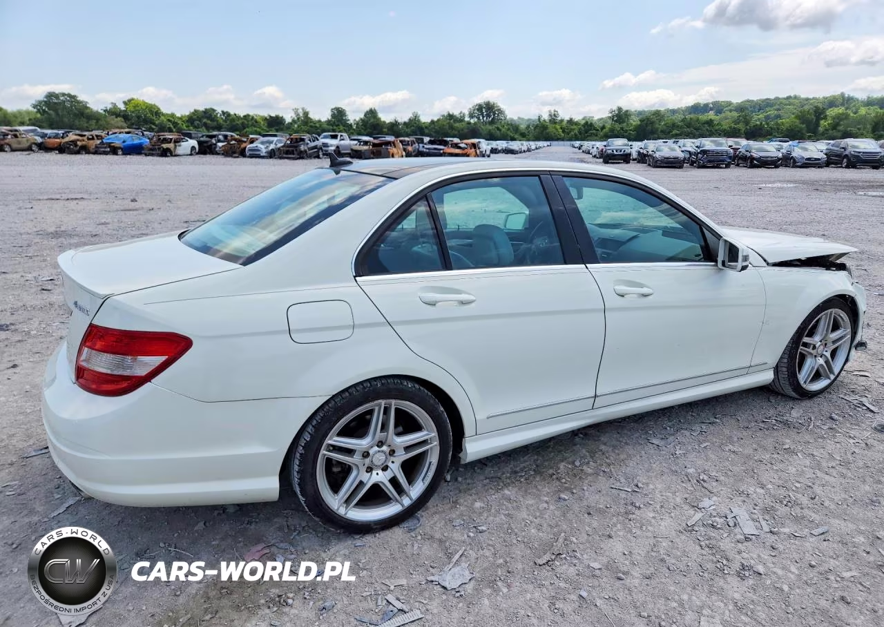2011 Mercedes-Benz C 300 4Matic VIN:WDDGF8BB4BA505908 - 3