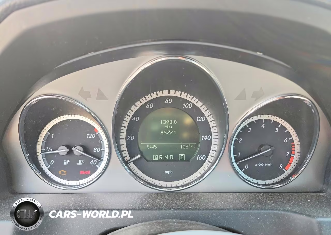 2011 Mercedes-Benz C 300 4Matic VIN:WDDGF8BB4BA505908 - 9