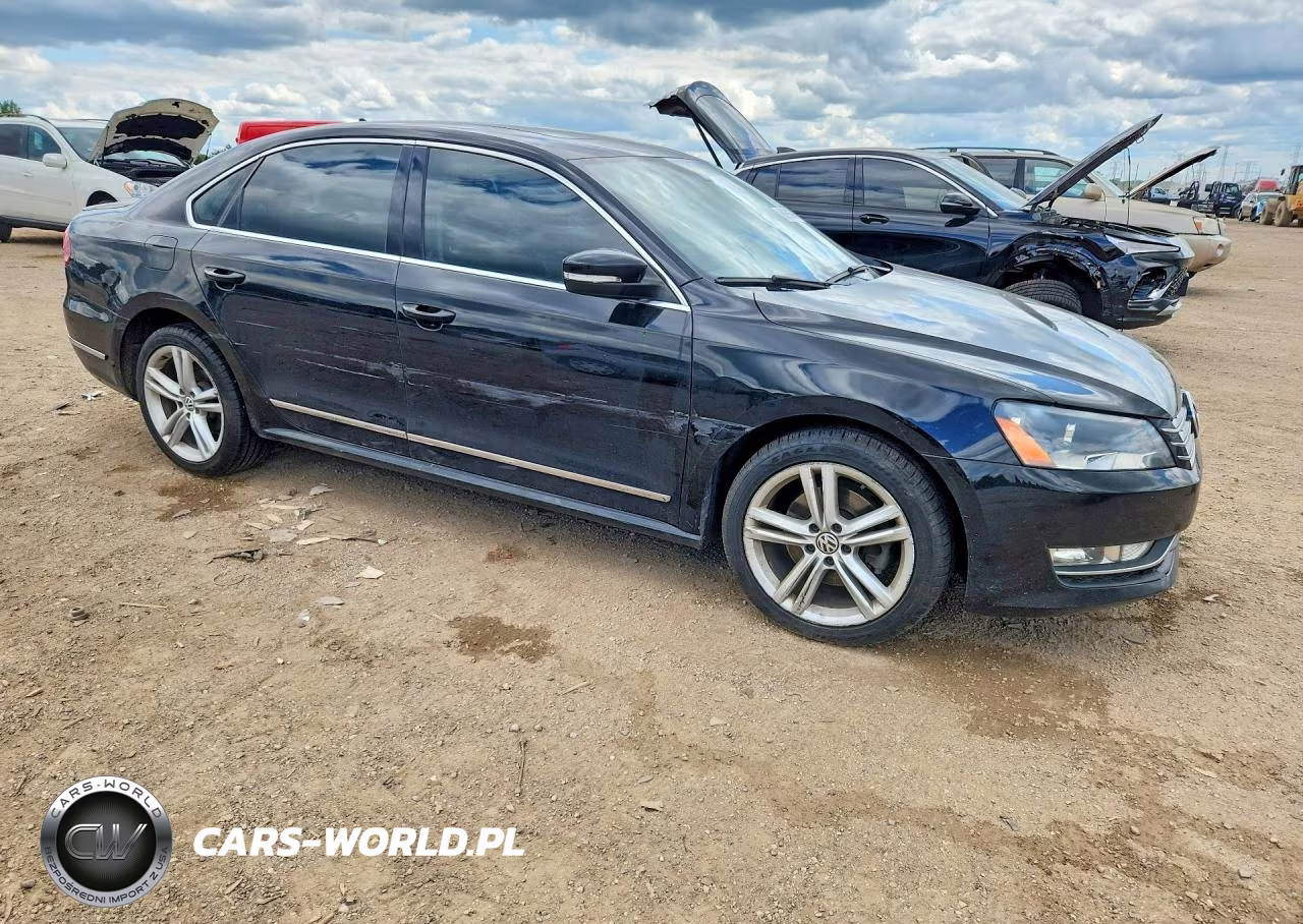 2014 Volkswagen Passat Sel VIN:1VWCN7A38EC074043 - 4