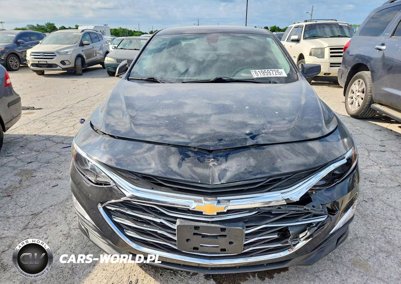 2019 Chevrolet Malibu Ls VIN:1G1ZC5ST6KF208301 - 5