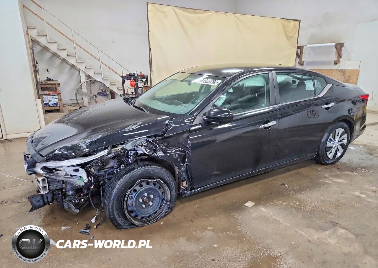2019 Nissan Altima S