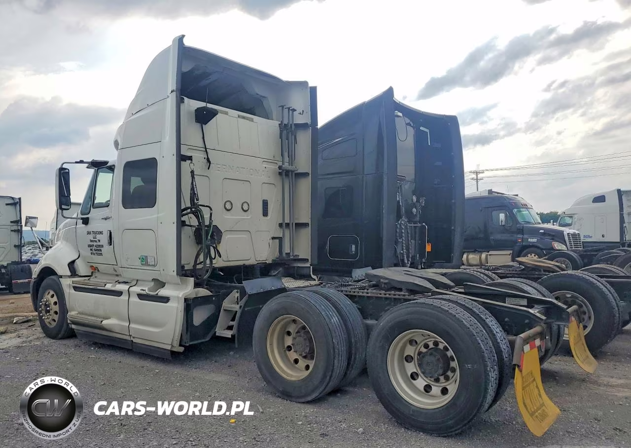 2015 International Prostar Semi Truck VIN:3HSDJAPR2FN071362 - 2
