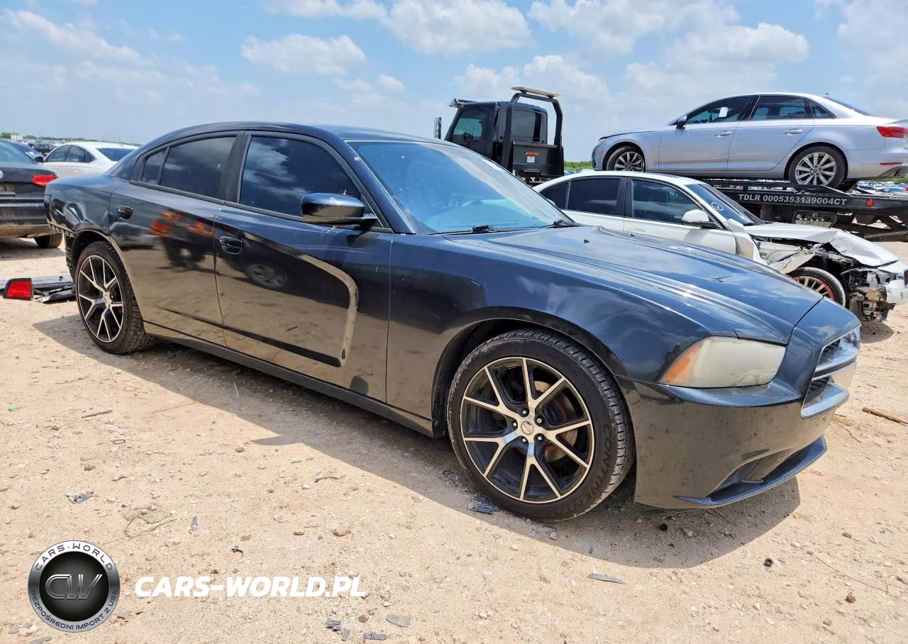 2013 Dodge Charger Se VIN:2C3CDXBG8DH554414 - 4