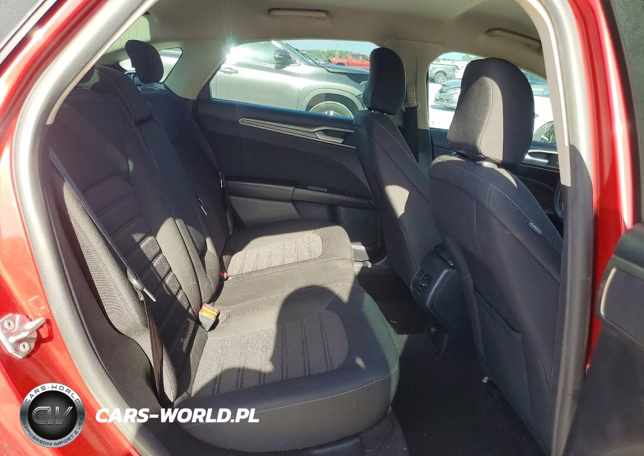2020 Ford Fusion Se VIN:3FA6P0HD2LR220781 - 10