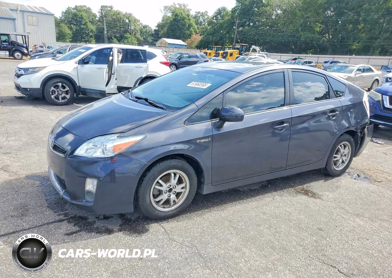 2011 Toyota Prius Three