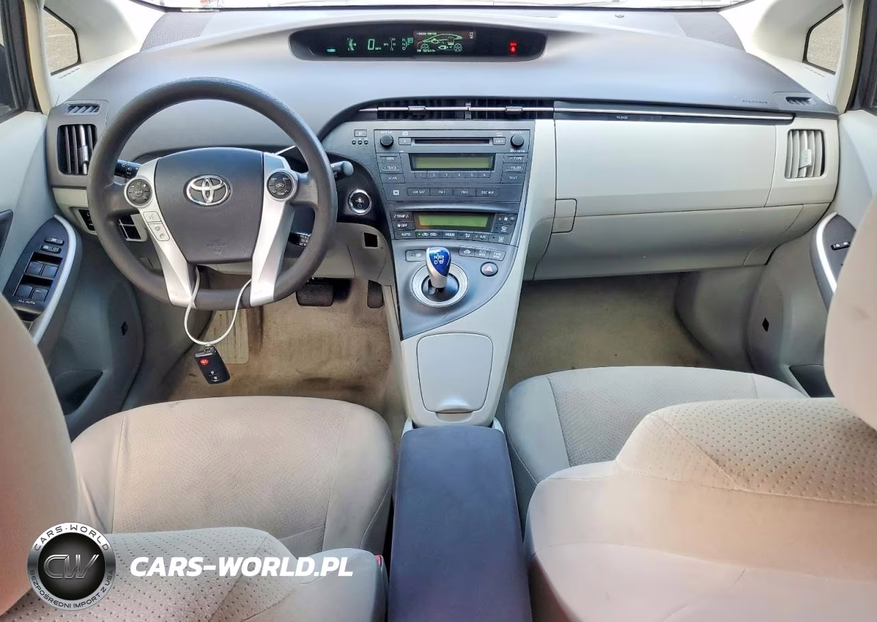 2011 Toyota Prius Three VIN:JTDKN3DU6B0312464 - 8
