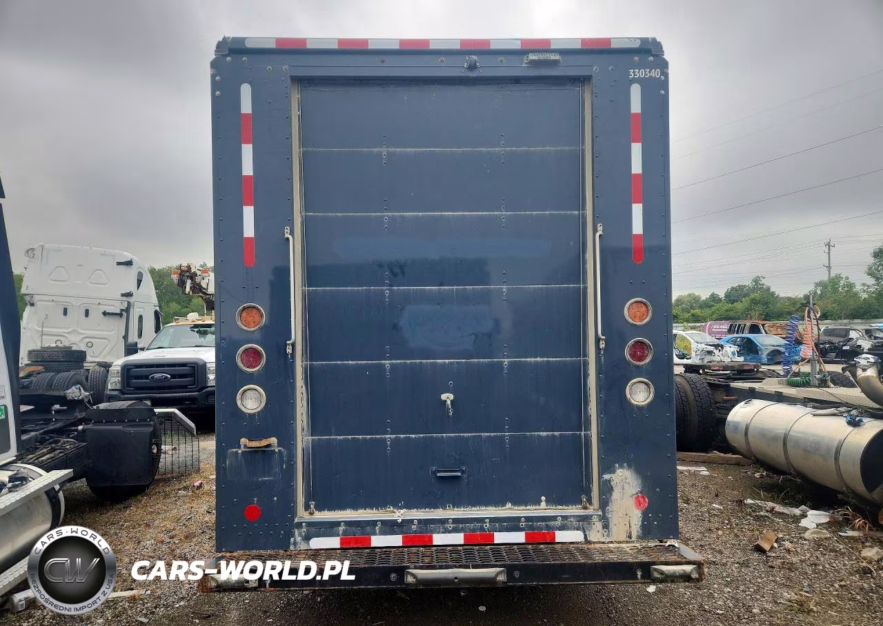 2021 Ford F59 Delivery Truck VIN:1F65F5KN9M0A01411 - 6