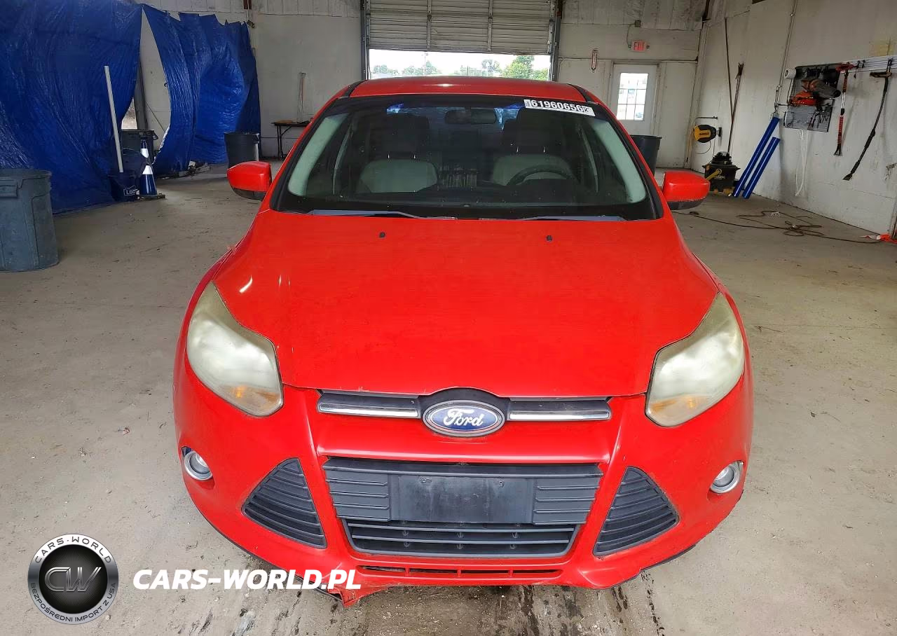 2012 Ford Focus Se VIN:1FAHP3F20CL123430 - 5