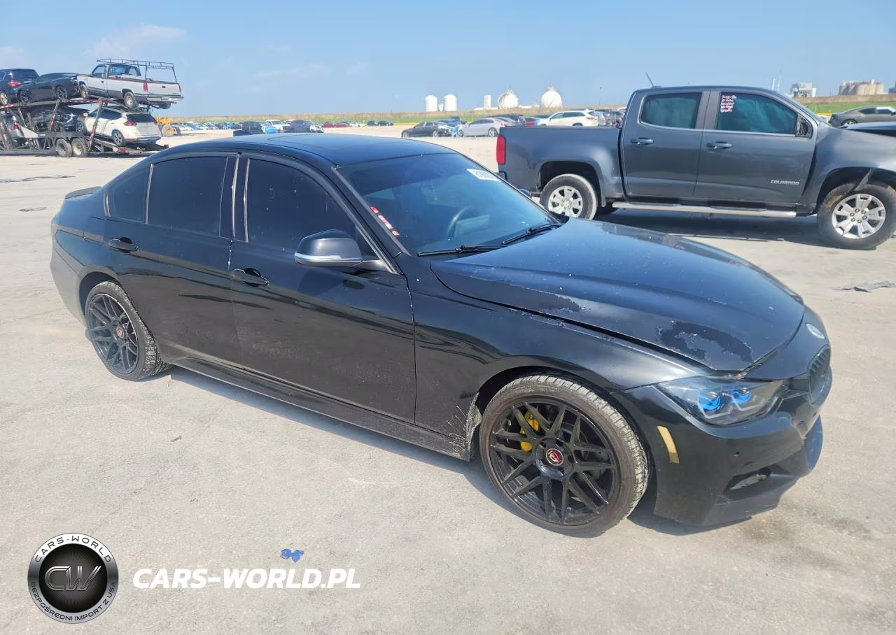 2014 BMW 335 Xi VIN:WBA3B9G5XENR90739 - 4